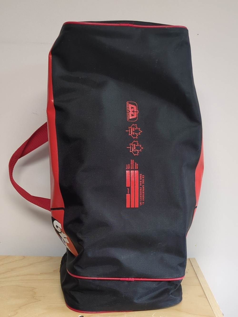 Retro Duffel Bag - 90s Vibes BC 649 / 49 Unisex Y2K - Picture 5 of 9